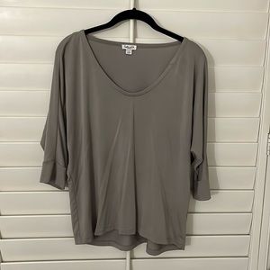 Splendid Grey Three Fourth Sleeve Top